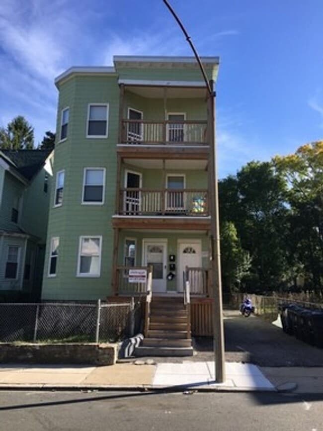 Building Photo - 94 Armandine St