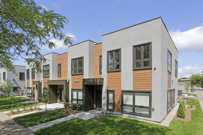 Primary Photo - ONE MONTH FREE ON 12 MONTH LEASE!