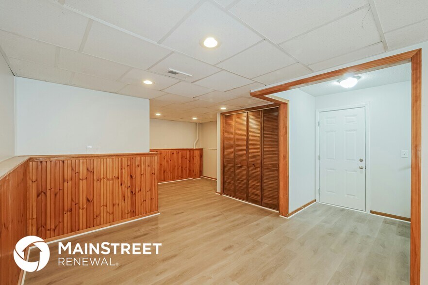 Building Photo - 300 Copeland Dr