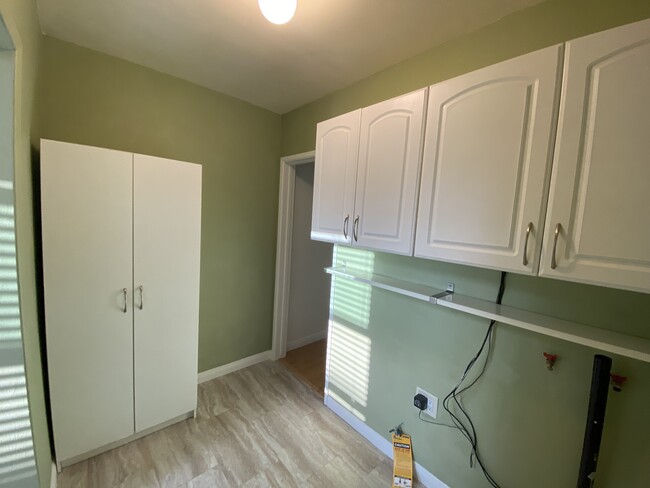 Laundry Room - 14716 Daphne Ave