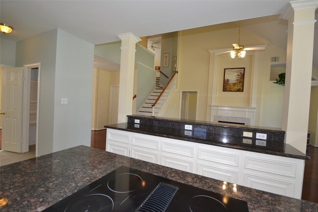Building Photo - 1711 Emma Cove Ct
