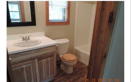 Building Photo - 158 Craig Thompson Dr