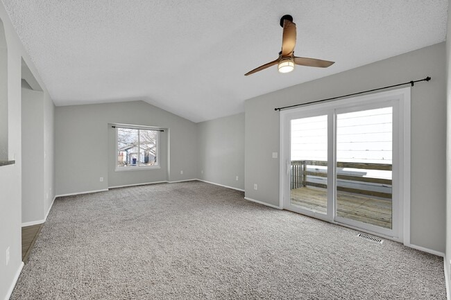 Building Photo - $2,375.00 - 3 Beds,2 Baths, Single Family ...