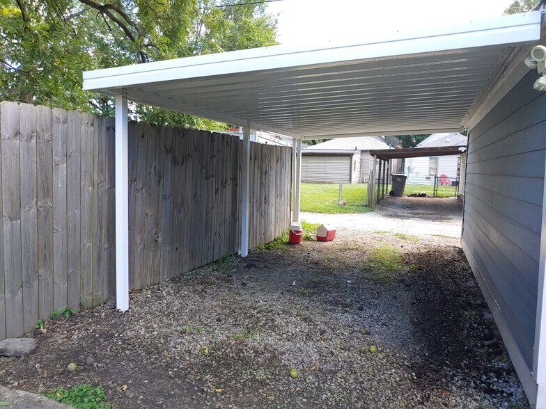 Covered parking pad attached to garage - 1449 Fletcher Avenue