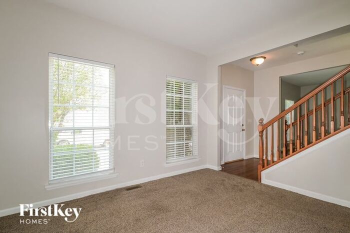 Building Photo - 217 Hawksbury Pl