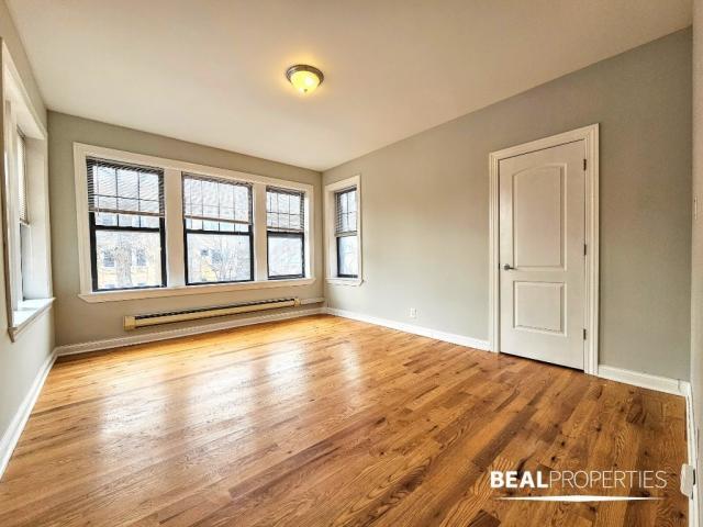 Building Photo - 1 bedroom in CHICAGO IL 60640