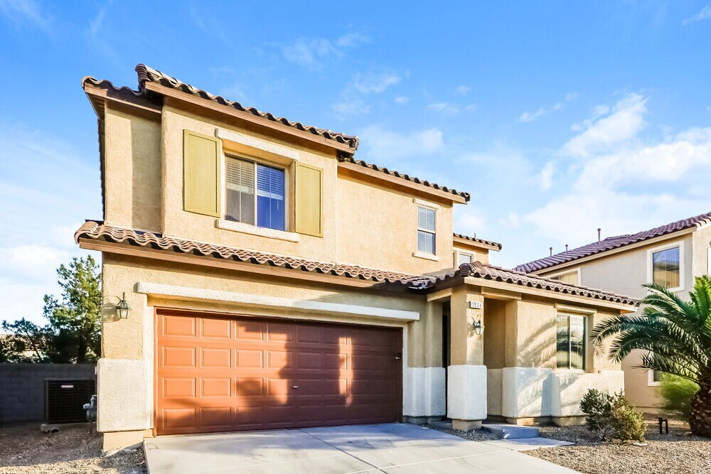 Building Photo - 1934 Barrel Oak Ave