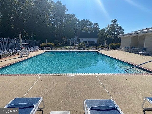 Building Photo - 7424 Tour Dr