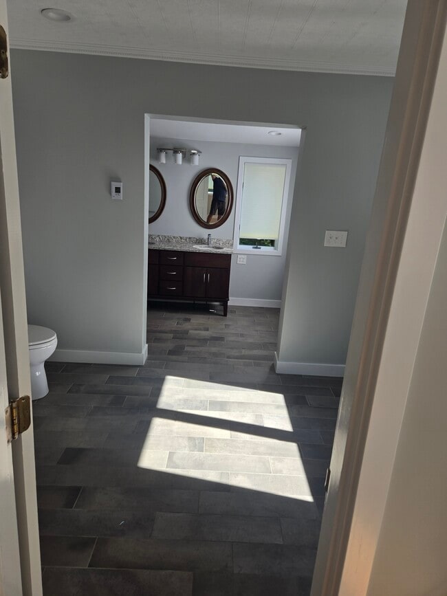 Building Photo - 50 Bare Hill Rd