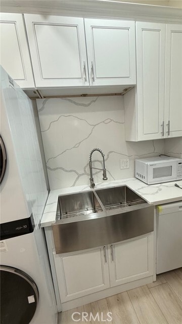 Building Photo - 3162 Clarita Ct