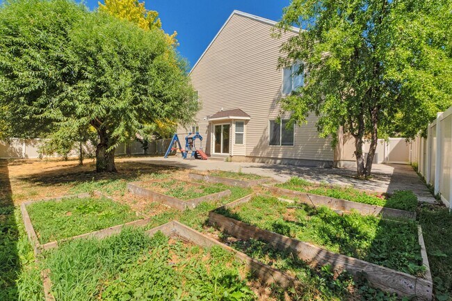 Building Photo - 503 N 850 W
