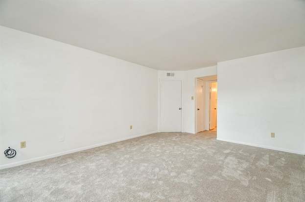 Building Photo - 8529 Hearth Dr