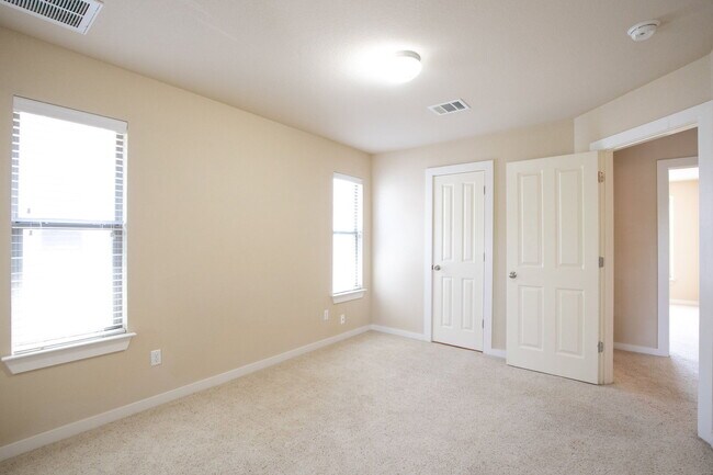 Building Photo - 4528 Credo Lane