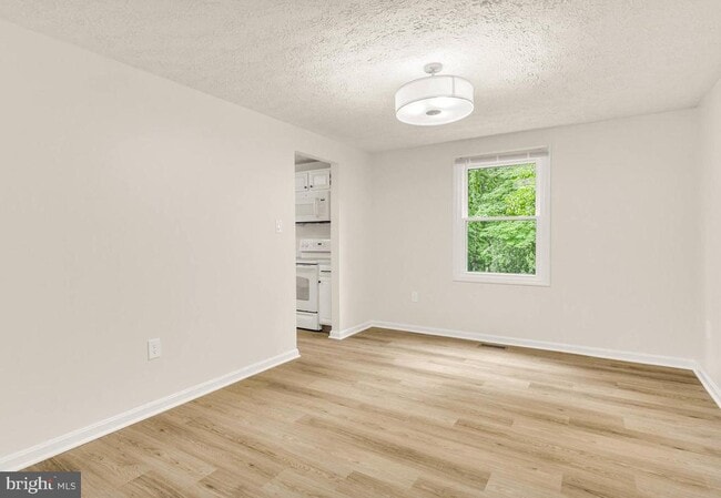 Building Photo - 10640 Gorman Rd