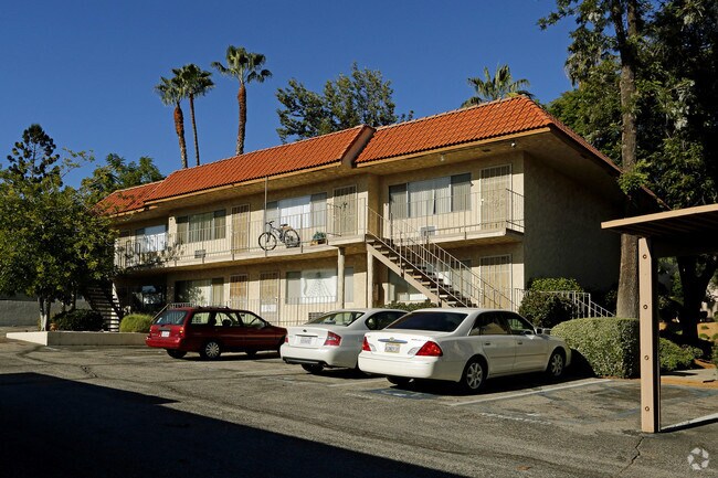 Canyon Oak Apartments - Riverside, CA | Apartment Finder