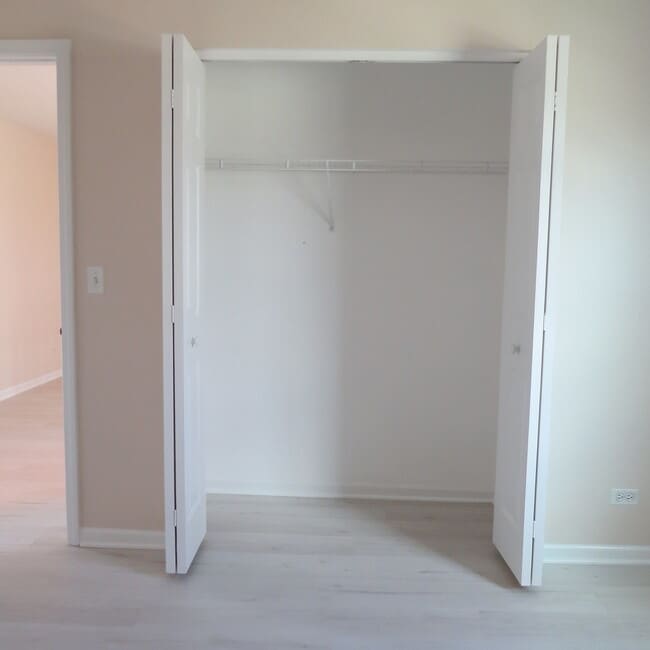 Building Photo - 2530 Warm Springs Ln