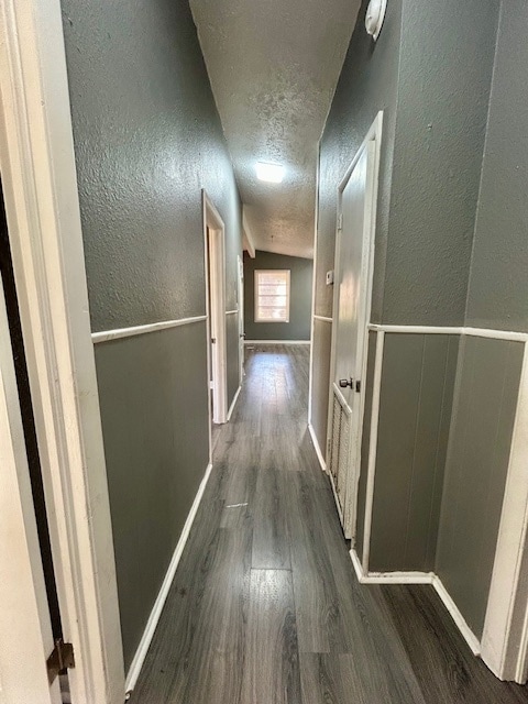 Building Photo - 1013 Hillside Dr