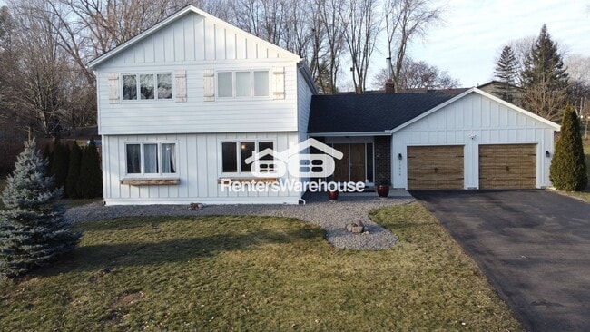 Building Photo - 13808 Frontier Ln