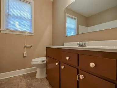 Building Photo - 205 Bob White Ave