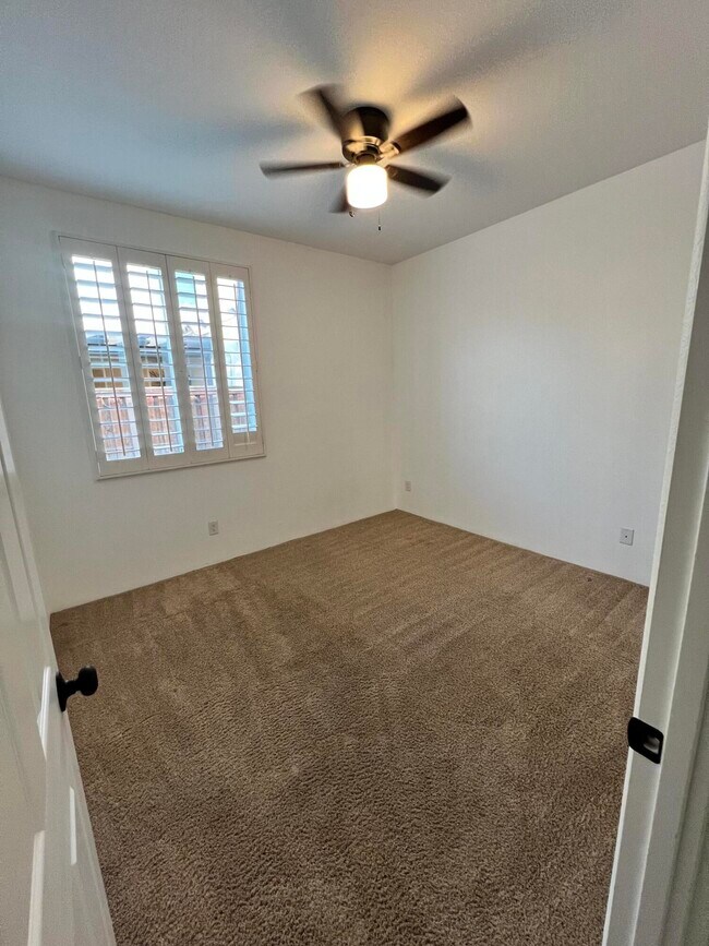 Building Photo - 50342 San Capistrano Dr