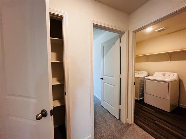 Building Photo - 2217 Pioneer Dr