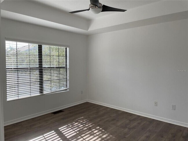 Building Photo - 3731 Seneca Club Loop