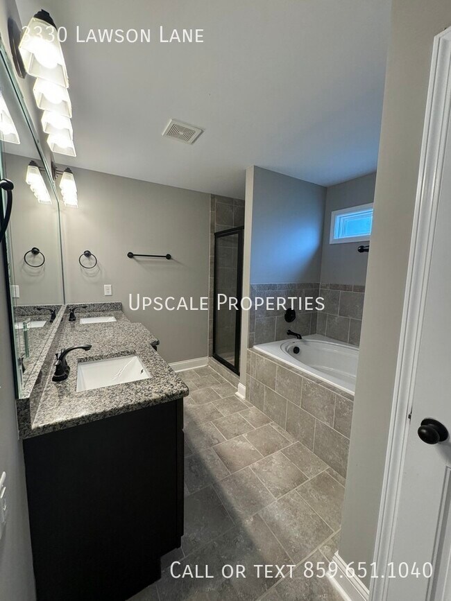 Building Photo - 3330 Lawson Ln