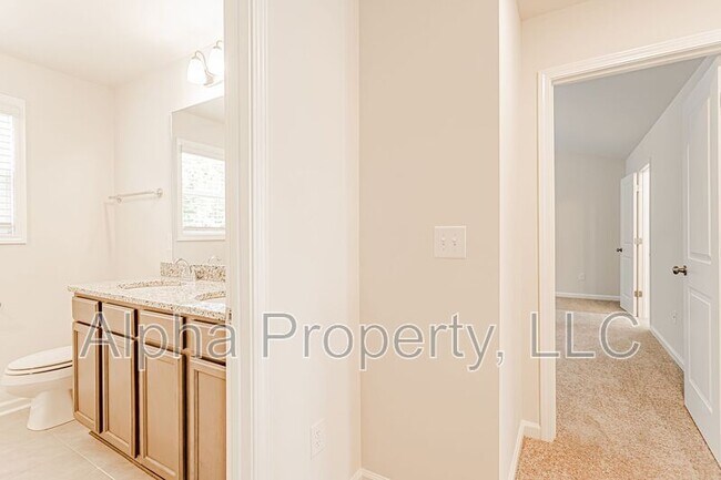 Building Photo - 364 White Peach Wy