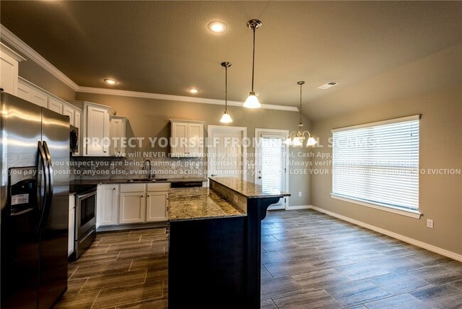 Building Photo - 4495 W Wales Dr