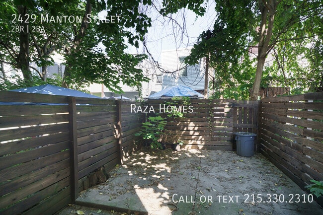 Building Photo - 2429 Manton St