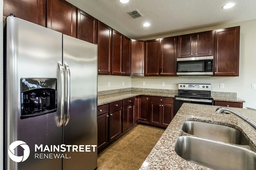 Building Photo - 260 Milestone Dr