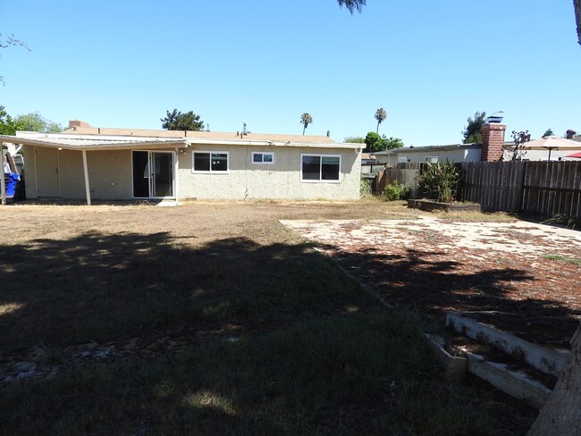 Building Photo - West Clairemont Home with Huge Yard!