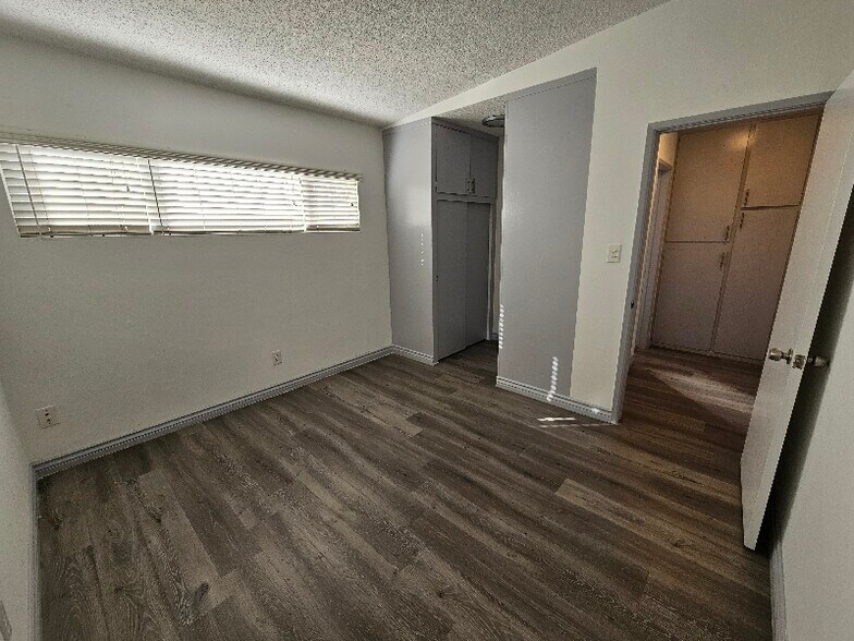 Building Photo - 5316 Lorna St