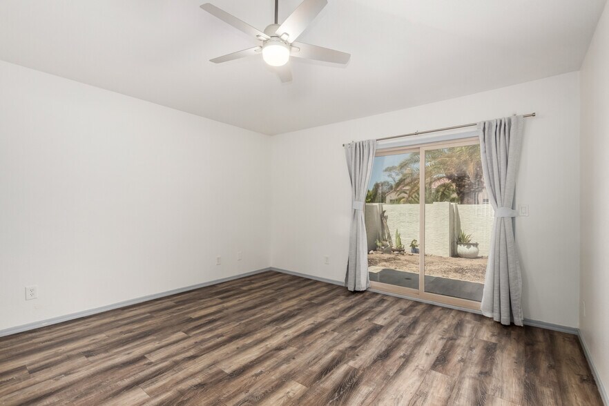 Building Photo - 3981 E South Fork Dr