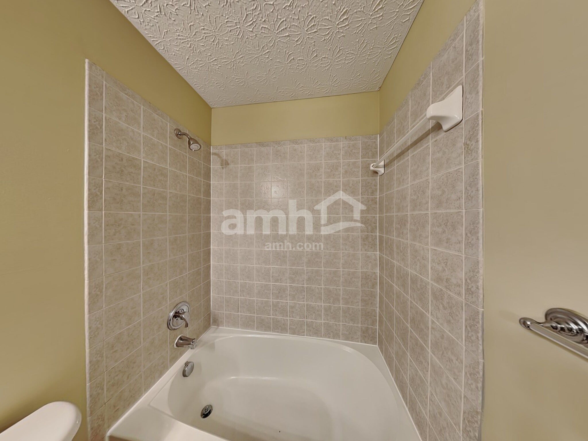 Building Photo - 375 Highbanks Valley Dr