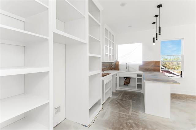 Building Photo - 1105 Poindexter St