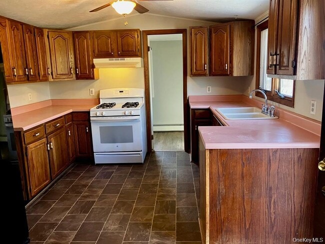 Building Photo - 87 W Peenpack Trail