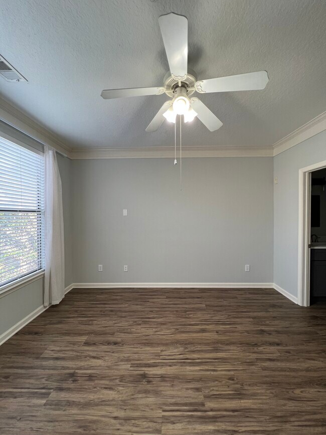 Bedroom #3 (Master) Upper Floor - 400 17th St NW
