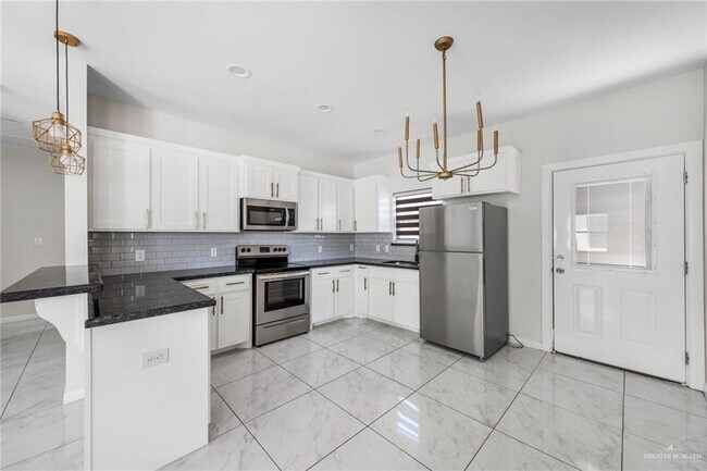 Building Photo - 9 Puffin Ave