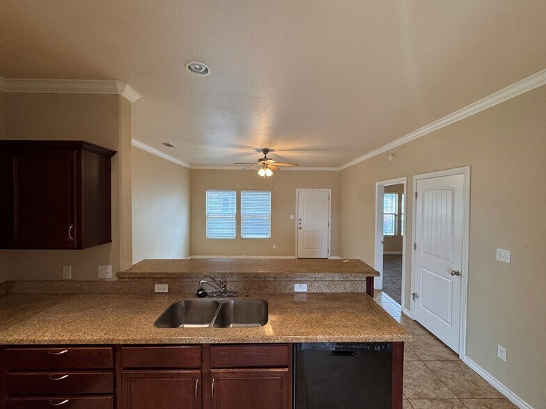 Building Photo - 7214 Barksdale Ln
