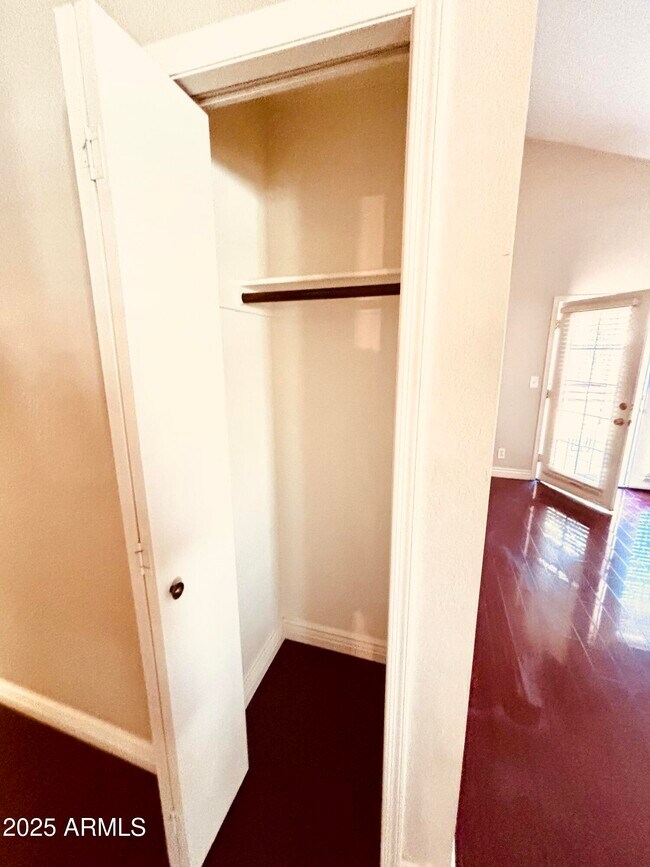 Building Photo - 3463 N Verano Ct