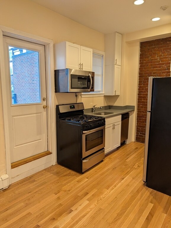 Building Photo - 771 Tremont St