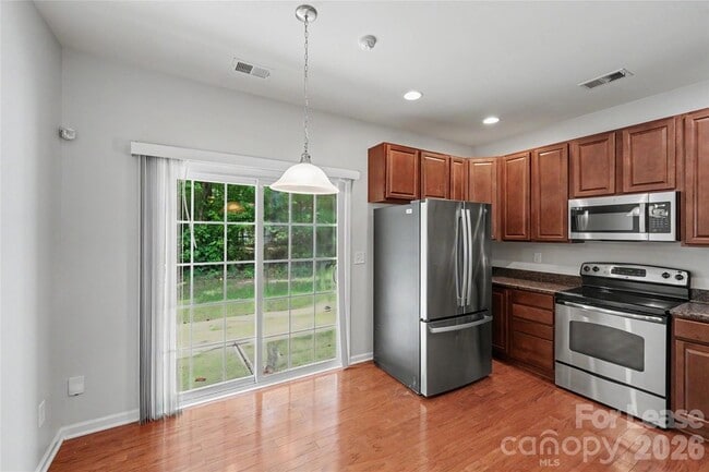 Building Photo - 13983 Singleleaf Lane