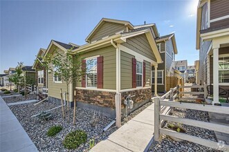 Building Photo - 16350 Hay Barn Heights