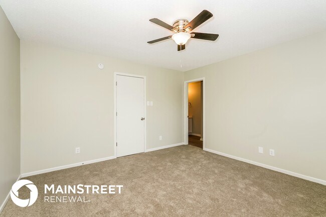 Building Photo - 138 Frostwood Ln