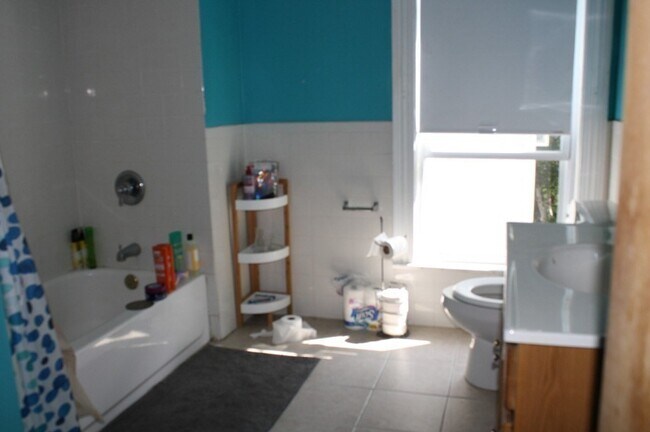 Building Photo - 3 Washburn Terrace