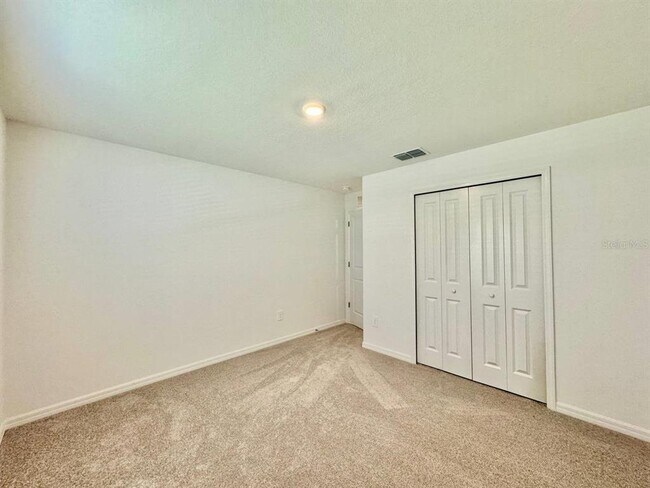 Building Photo - 10275 Purple Leaf Ct