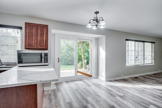 Building Photo - 1431 Tara Belle Pkwy