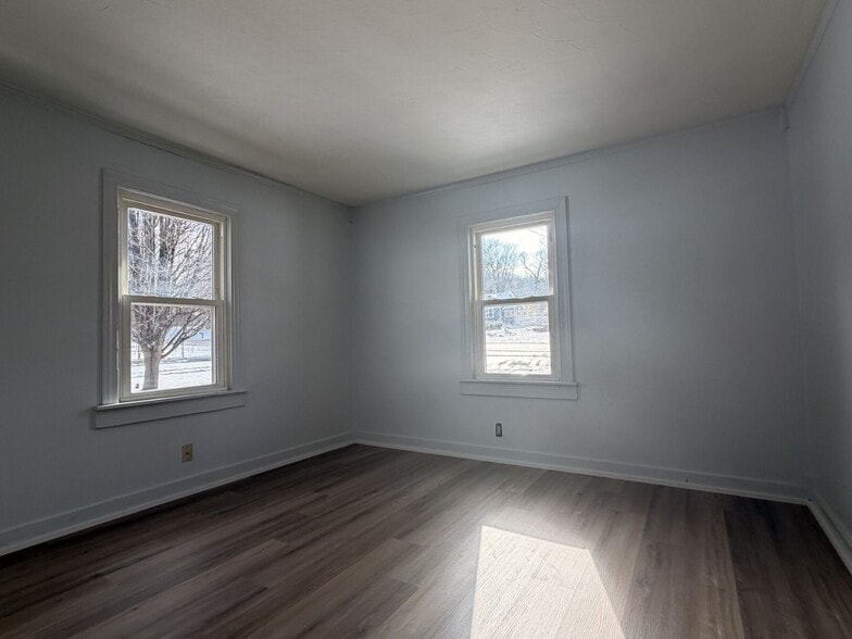 Building Photo - 2115 Palatka Rd