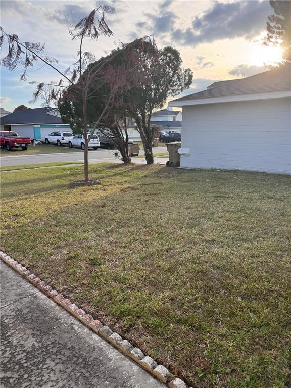 Building Photo - 138 Pinewood Cir